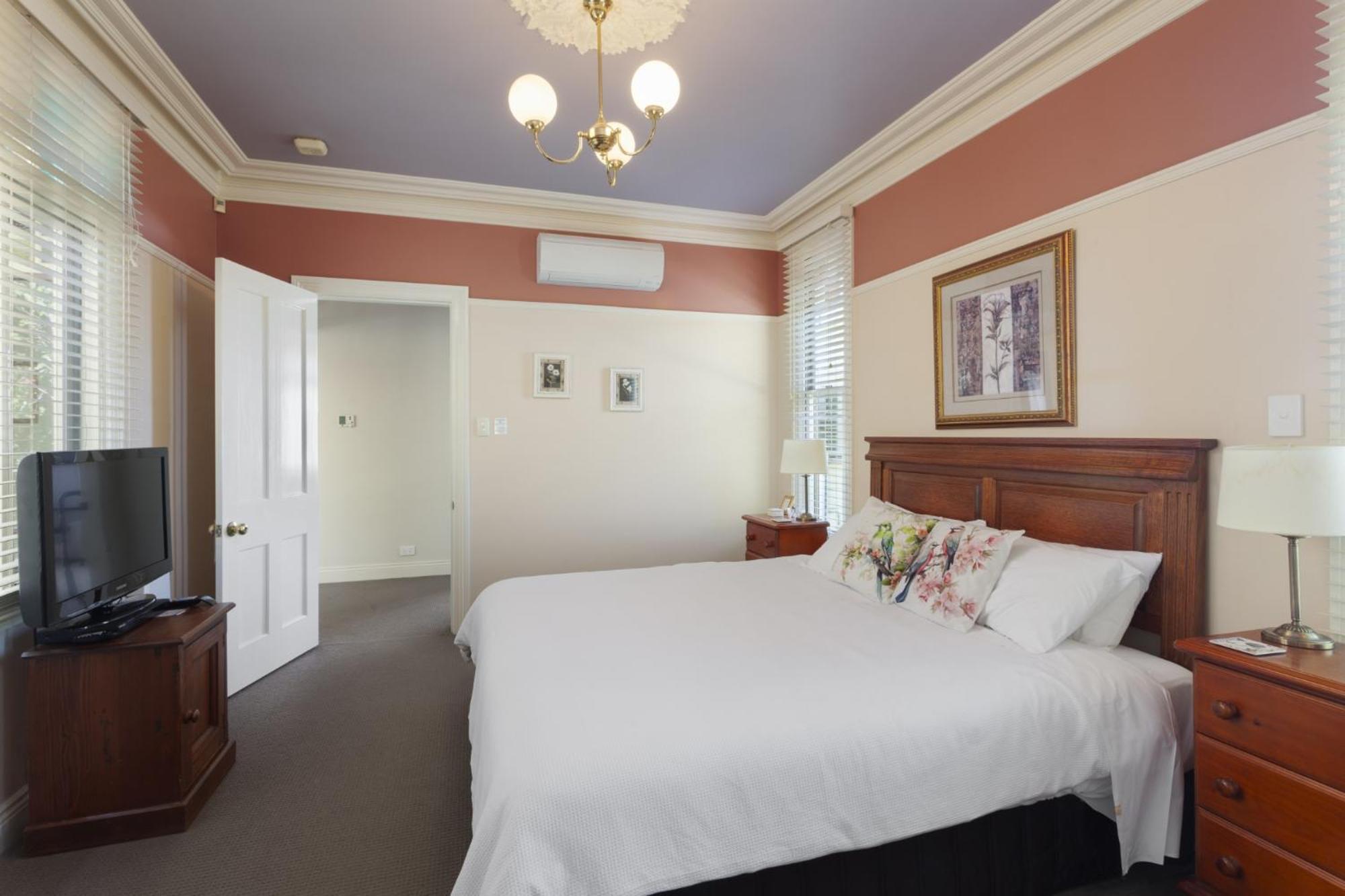 Bethany Manor B&B, Call Us For Cheapest Rates 卢拉 外观 照片